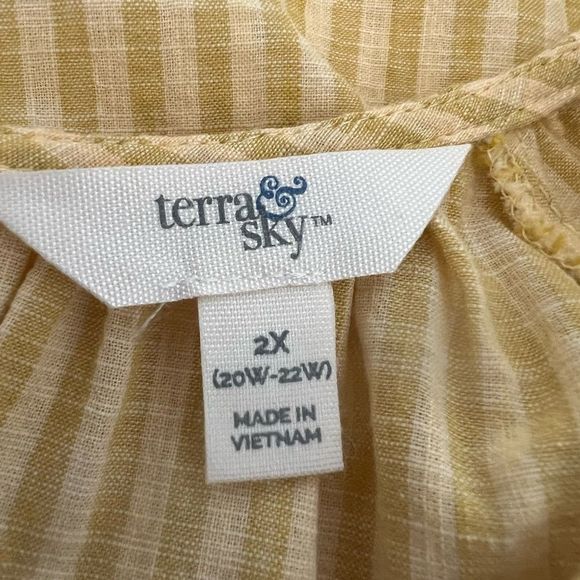 Terra & Sky Top in Gold with Ruffle on Bodice Gives all the Boho Vibes Size 2X - Picture 4 of 6